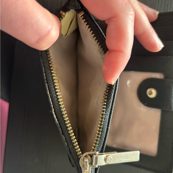 Kate Spade Black Floral Bifold Wallet - Picture 4 of 7